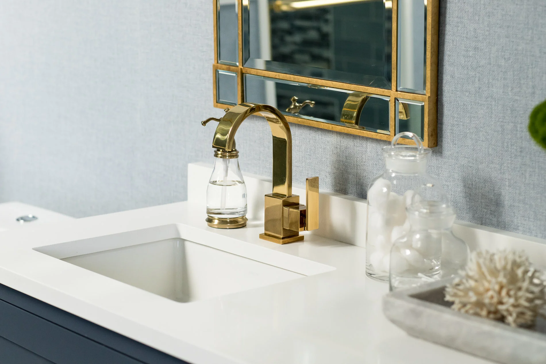 Old Town Traditional Master Bath