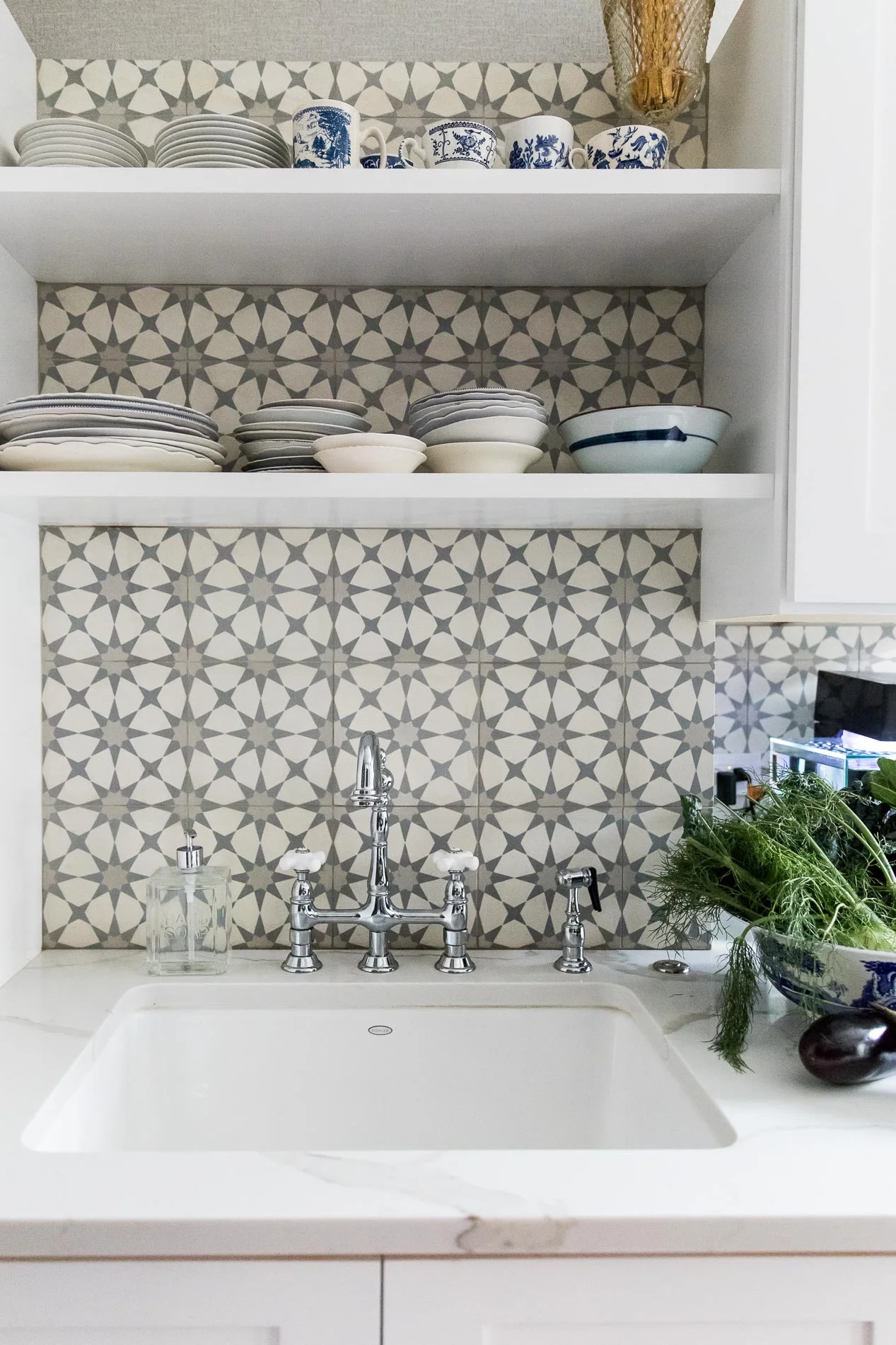 Lakeview East Classic Prewar Kitchen