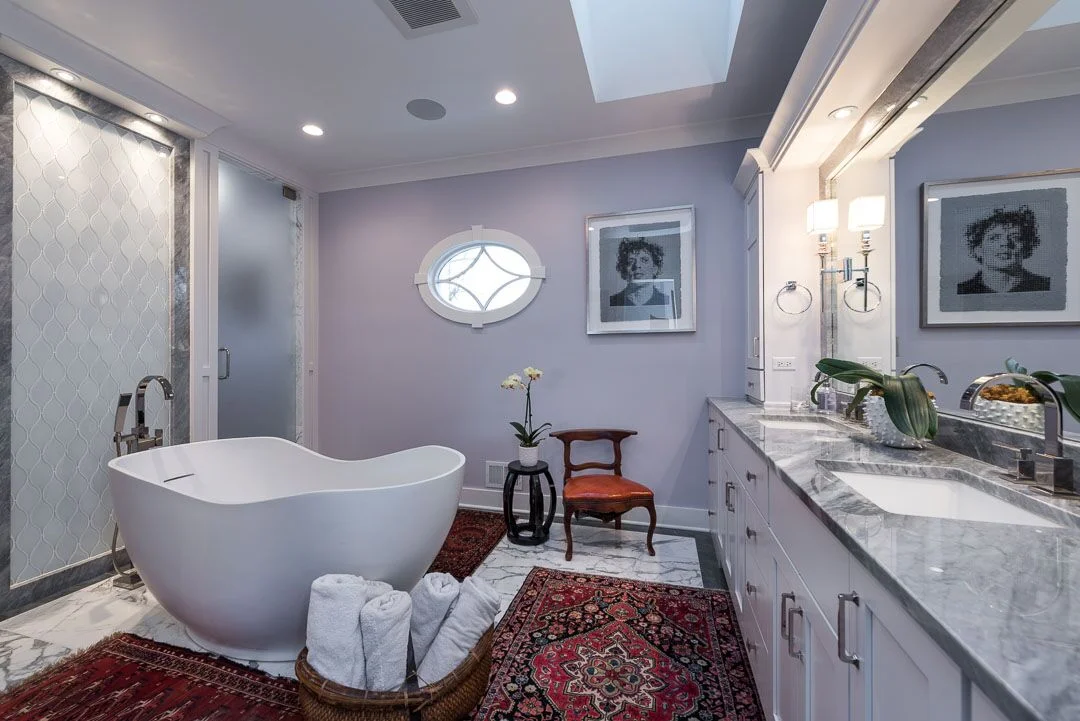 Lakeview Eclectic Bathroom