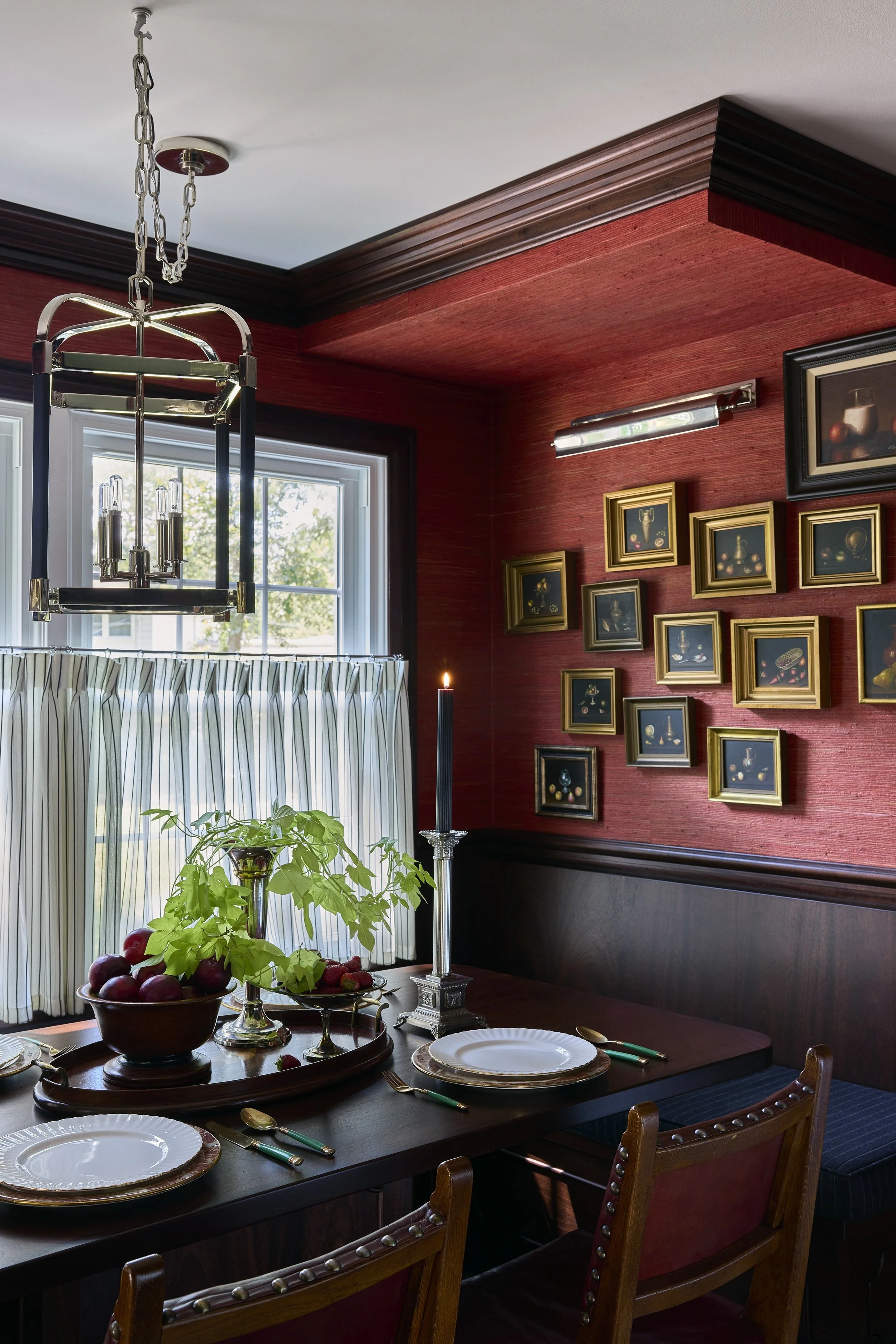 Crystal_glenview_kitchen_1142_edited copy.jpeg