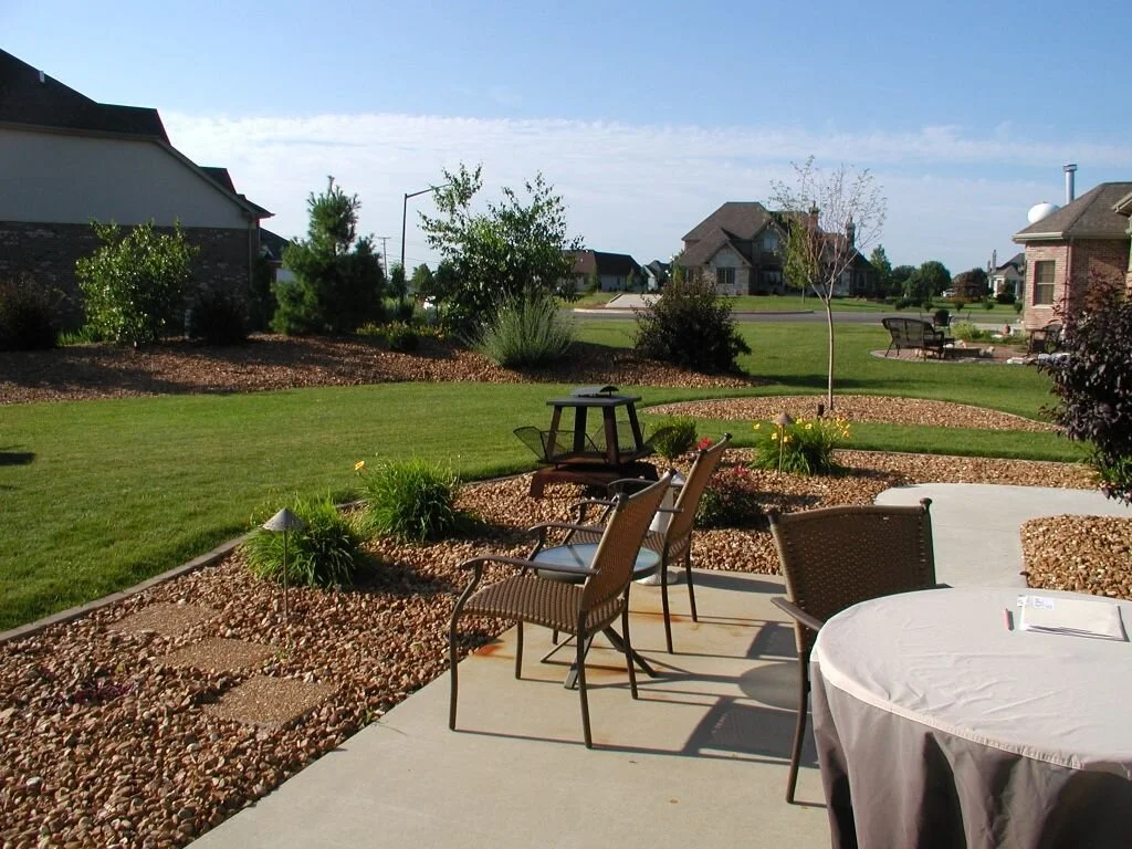 How Lawn Fertilization and Regular Lawn Care Can Improve Your Lawn by Summertime in Manhattan, IL