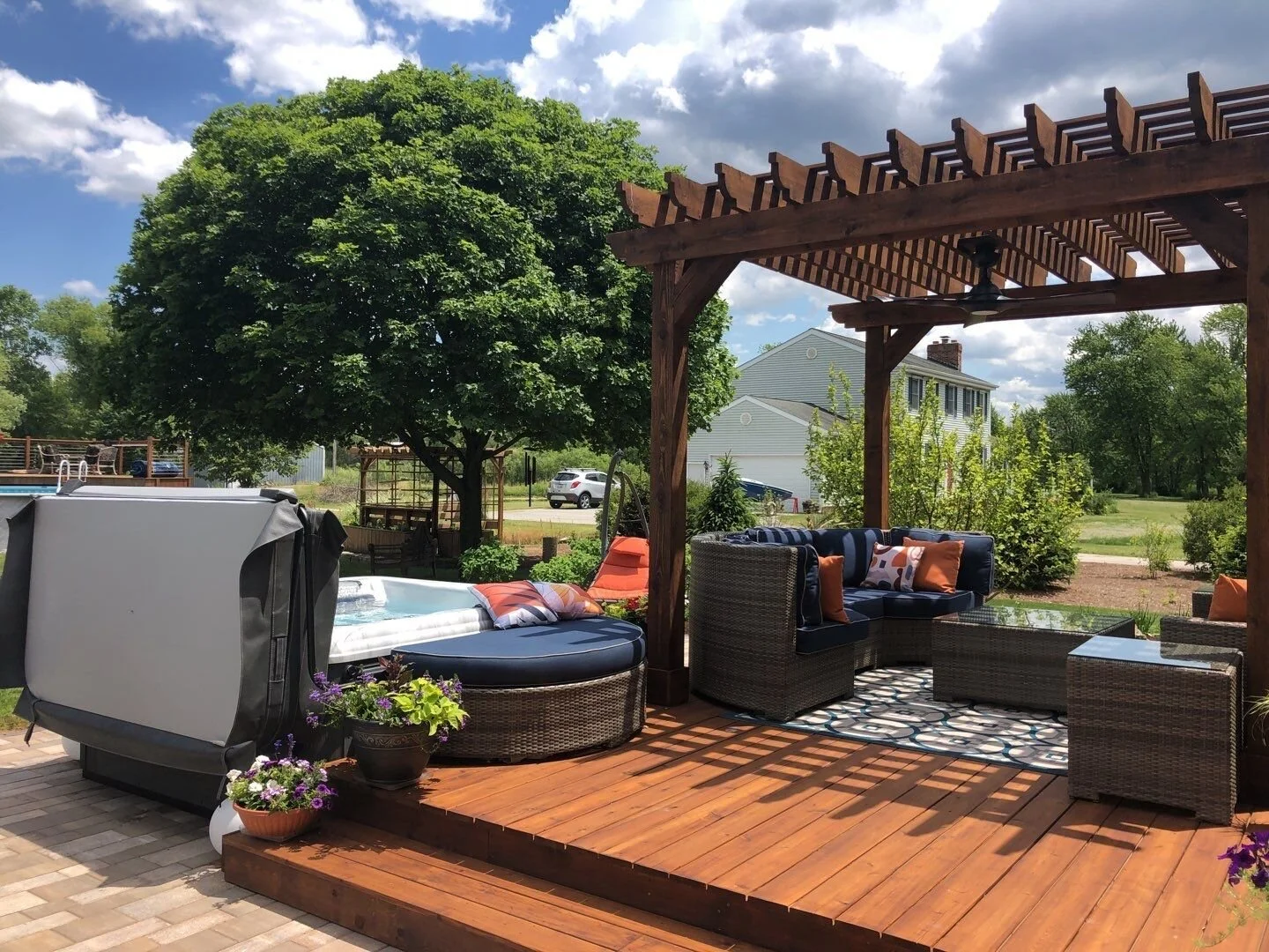 Here's How a Deck Builder Can Help Bring the Party Outdoors in the Mokena, IL Area