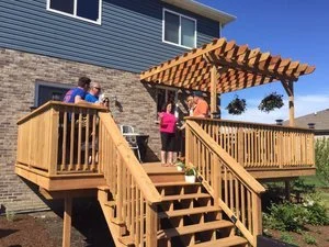 3 Ways a Deck Builder Can Incorporate an Outdoor Kitchen into Their Design Plan in the Mokena and Homer Glen, IL Areas