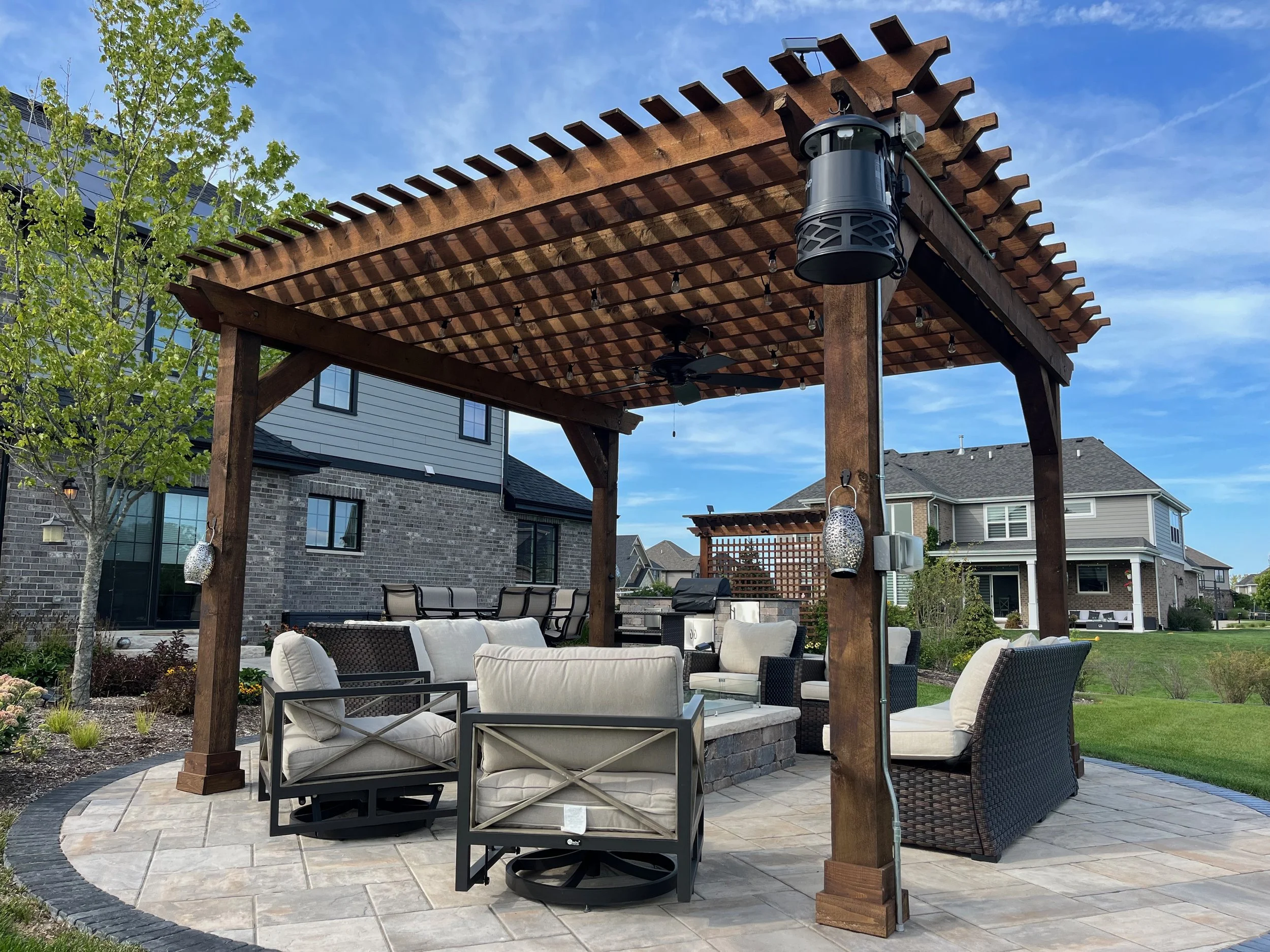 When to Consider Including a Pergola in Your Landscape Design in Palos Park or New Lenox, IL