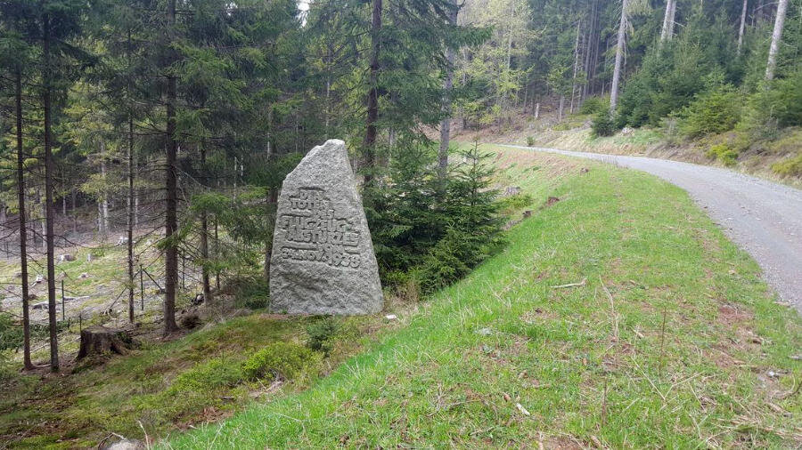 Denkmal des Flugzeugabsturzes im Jahr 1939