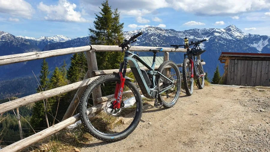 MTB-Runde über Schloss Linderhof zur Brunnenkopfhütte
