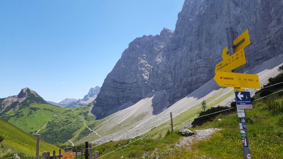 Mit dem MTB zur Falkenhütte bei den Laliderern