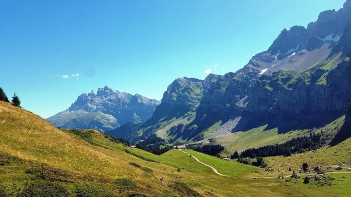 Mit dem MTB von Avoriaz zu den Dents Blanches und den Refuges de Barmes