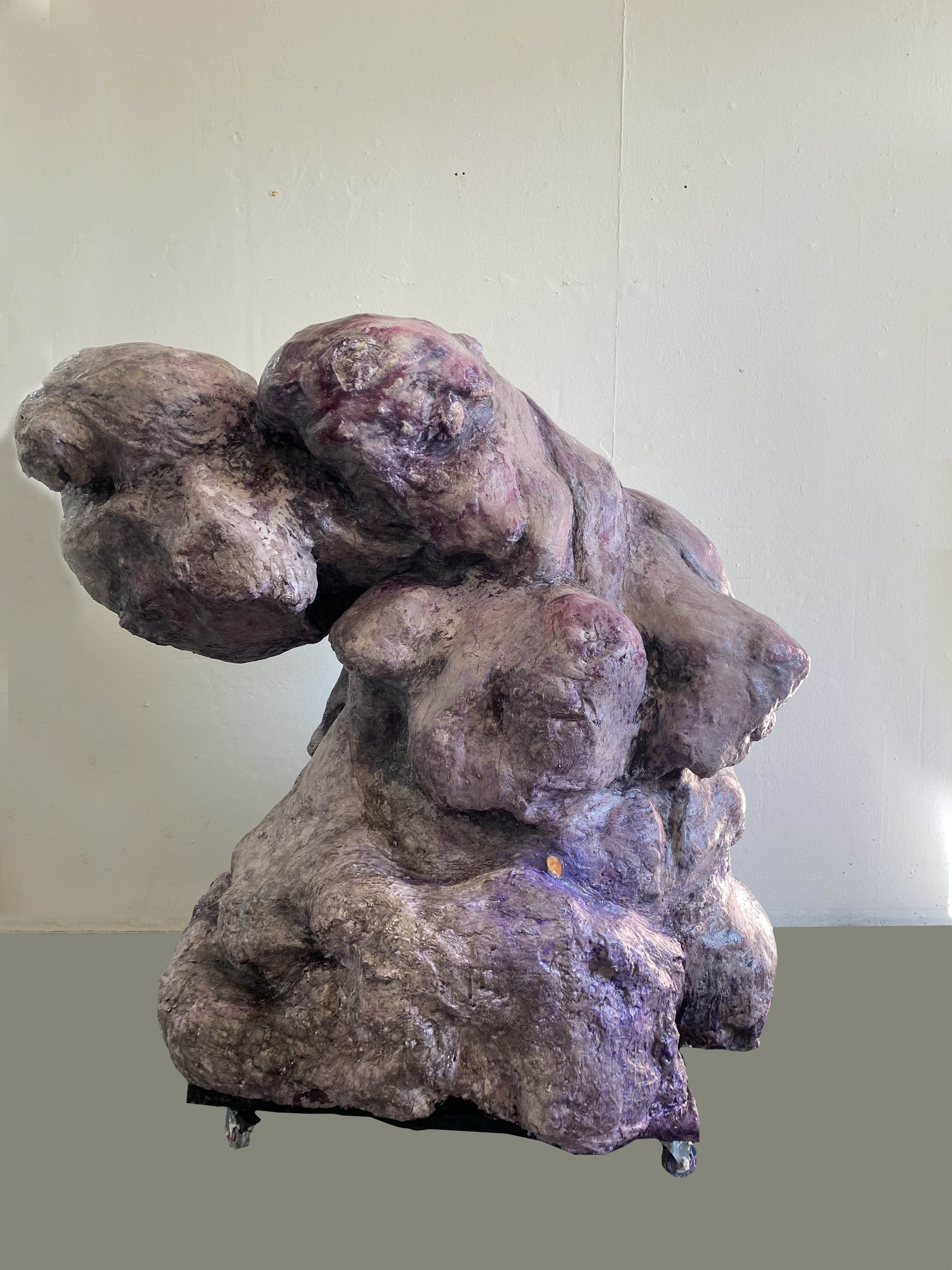 Grey hands sculpture, H 123 x W85 x L106 cm, fill and bond, sand, plaster, glue, acrylic paint