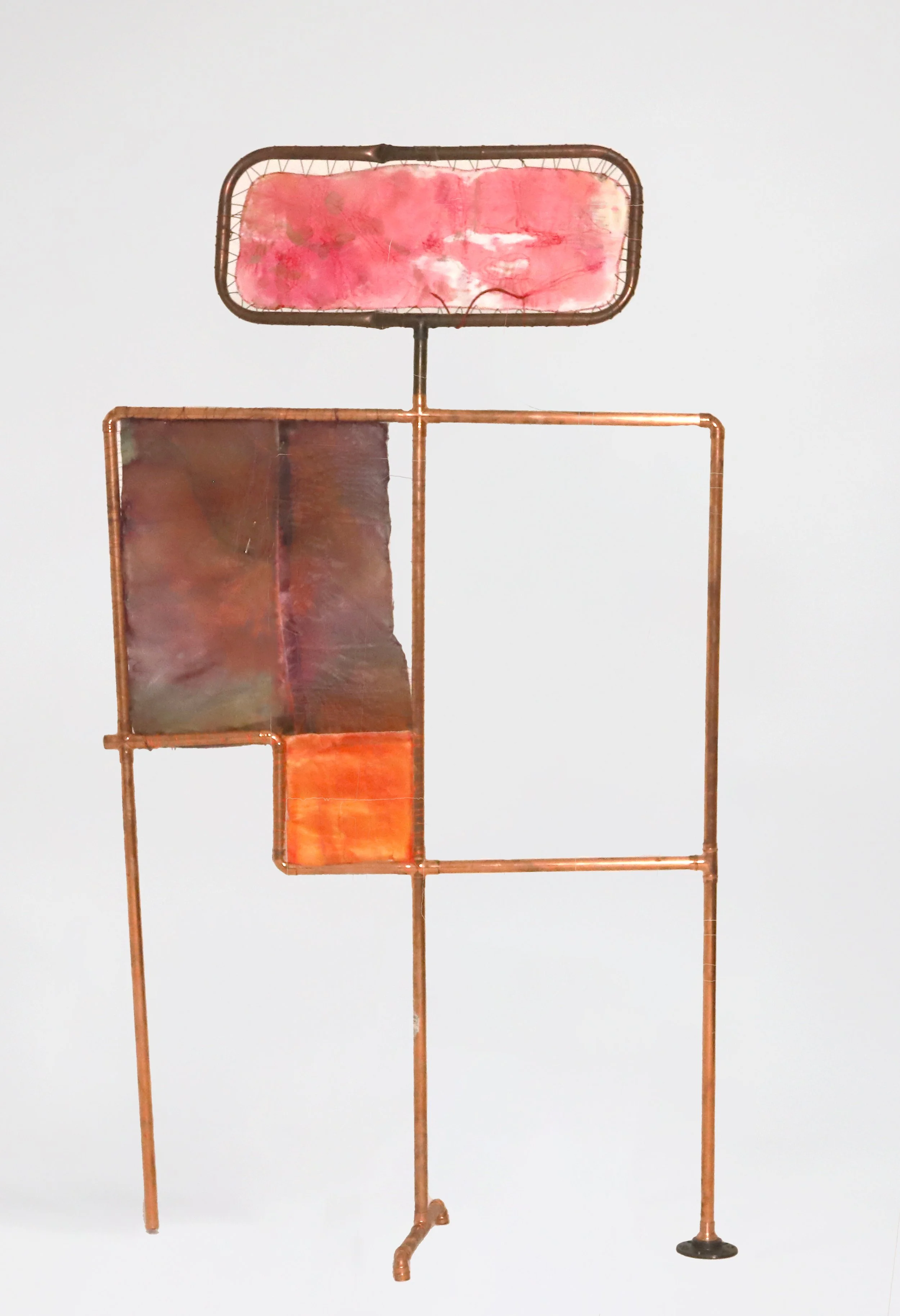 Nb 4, H 122x W 68 x D22 cm