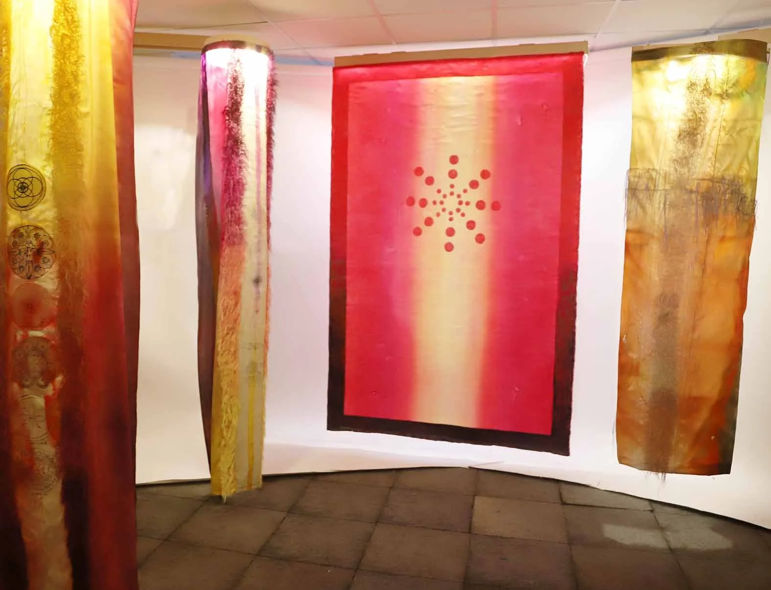 res, plasma installation red and green.jpg