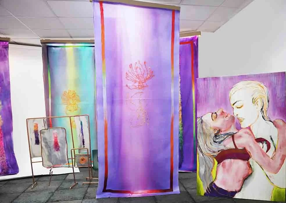 res, blue and purple plasma set light .jpg