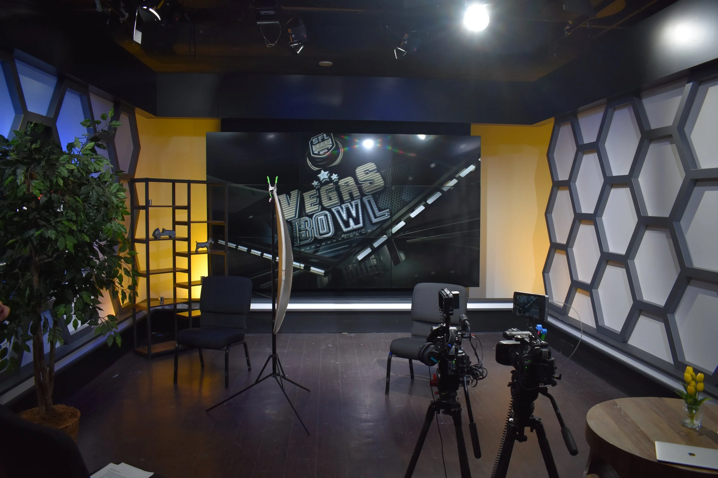 2022 SFL Vegas Bowl - Back Studio with Vegas Bowl Graphic 