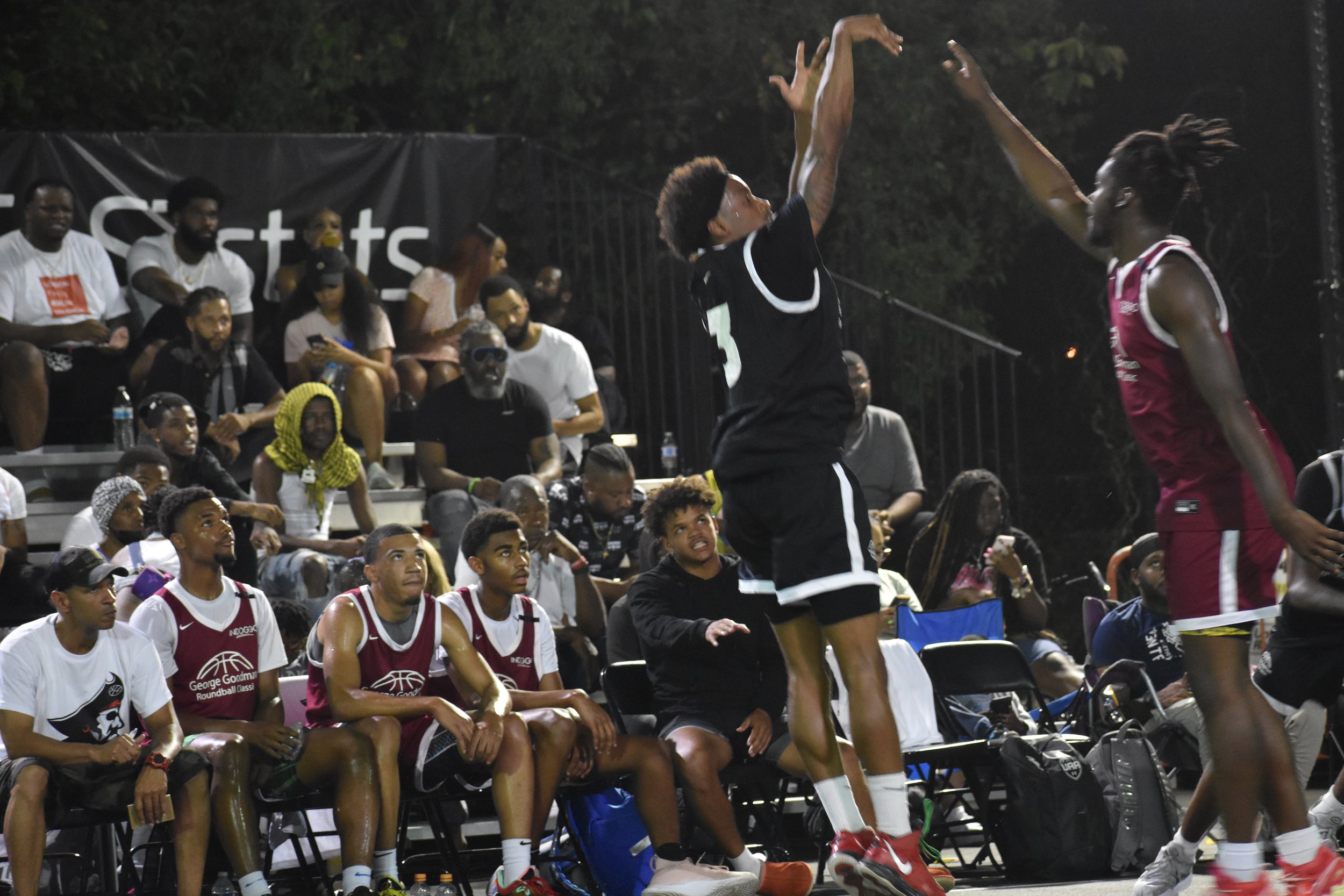 Goodman League Playoffs - Jump shot and Contest