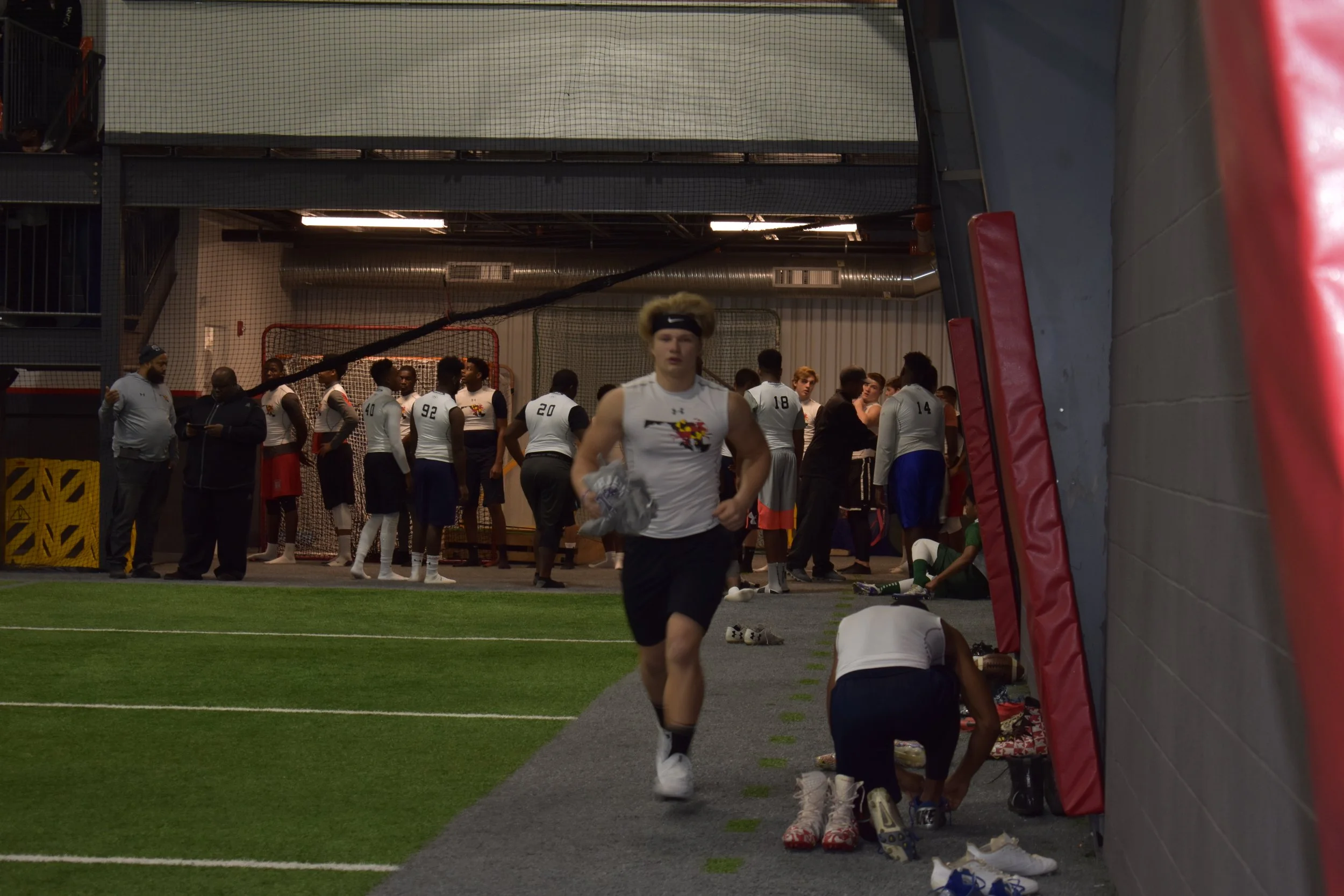 BSN National Scouting Combine - Preparing for 40 yard dash