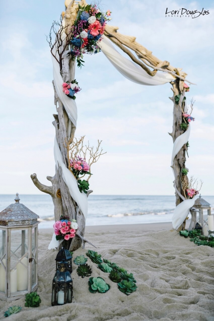 Seaside-Vintage-Driftwood-Manzanita-Arch-686x1030.jpeg