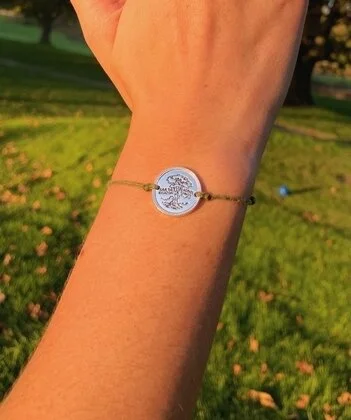 bracelet.jpg