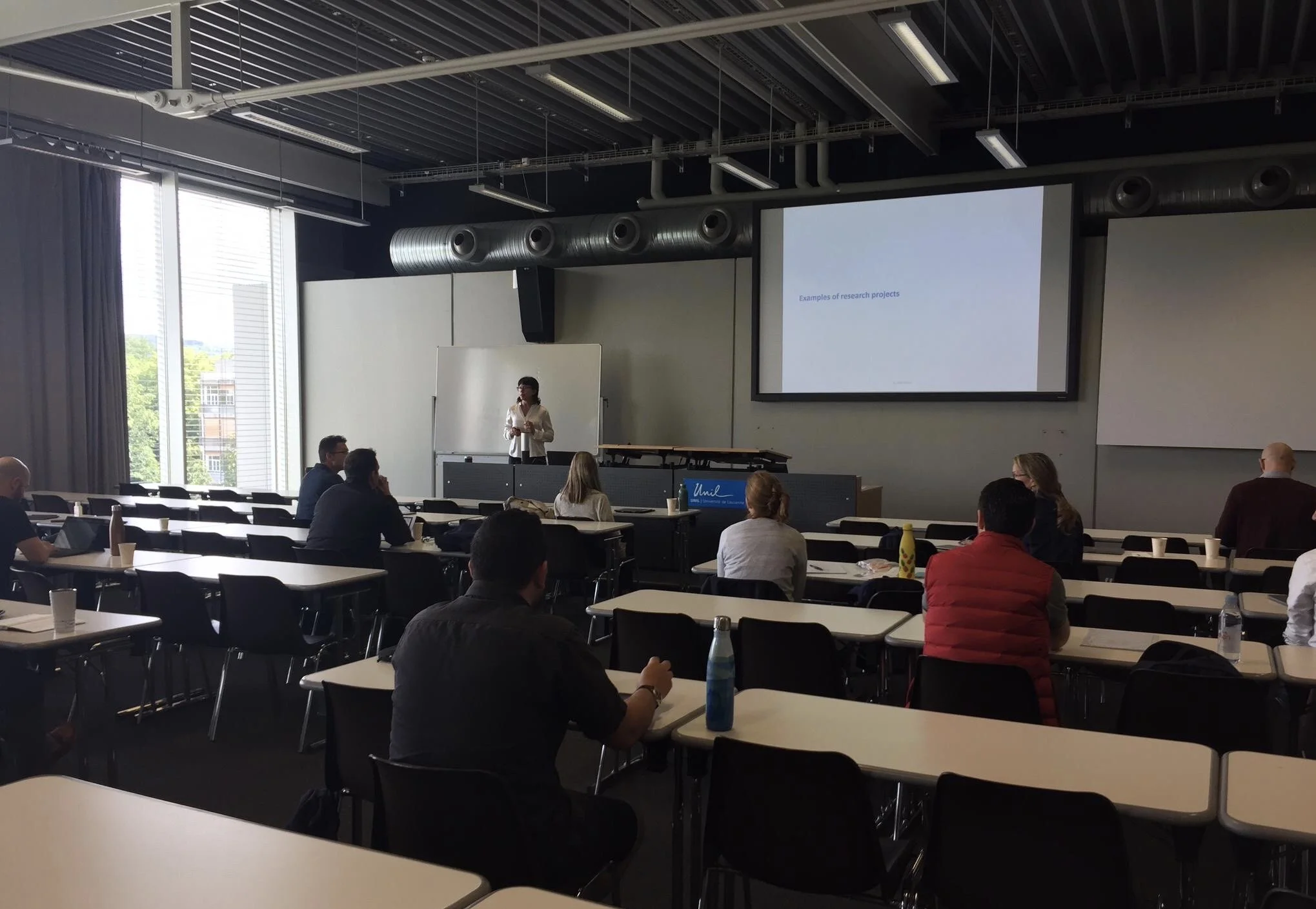  Adapting to change&nbsp;and to lecturing using the HyFlex course design 