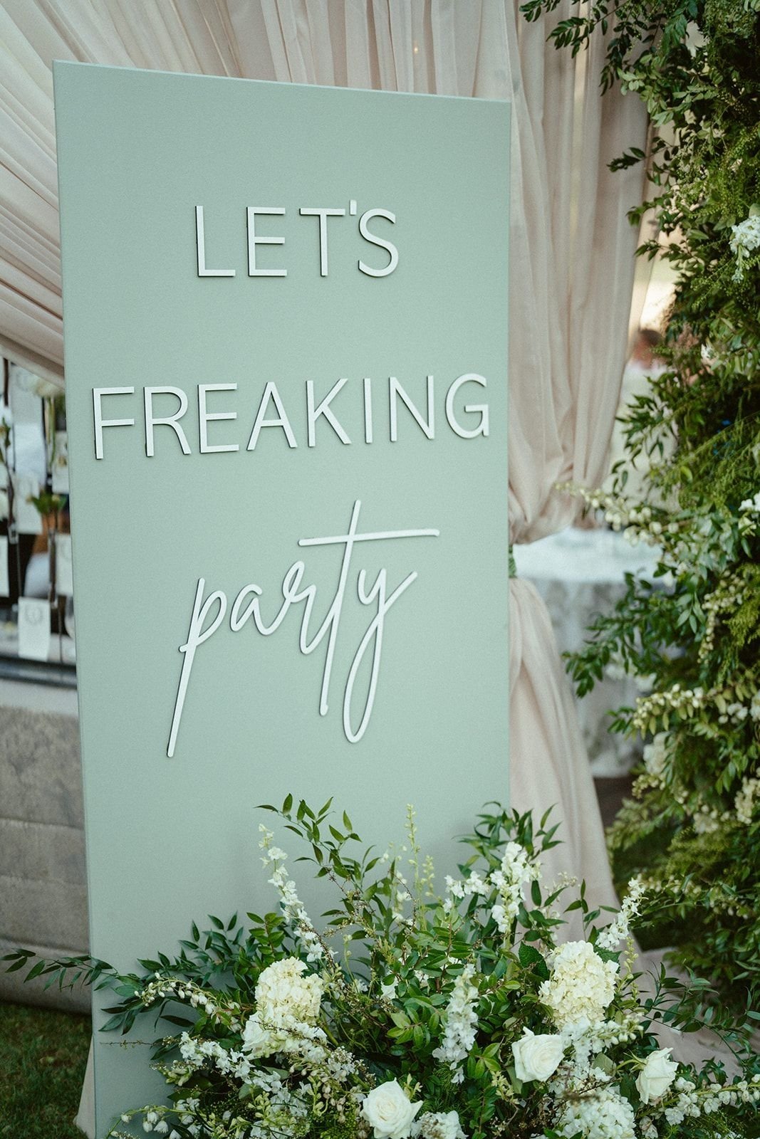 This sign says it all as we celebrate this wedding&rsquo;s ONE year anniversary this weekend 🥂
.
.
.
#weddinganniversary #wedding #weddingreception #party #greenwedding #weddingsignage #eventsignage #tententrance #tentdraping #champagnedraping #unsp