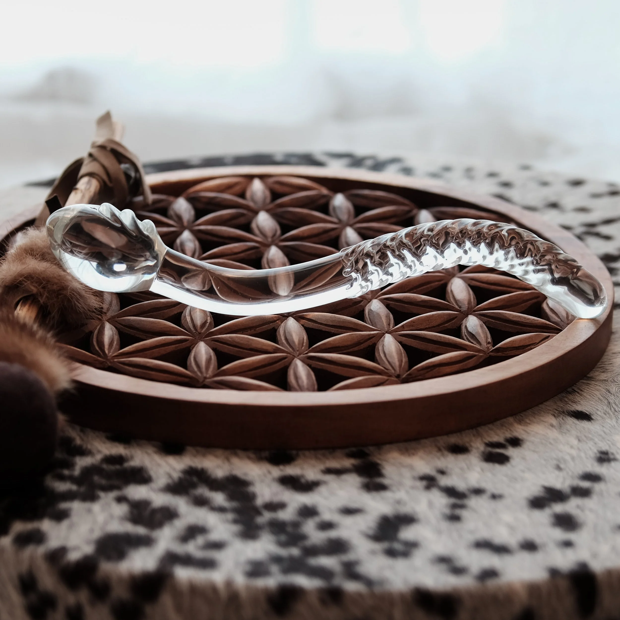 LES SEX TOYS EN VERRE SONT-ILS SÛRS À UTILISER ? POURQUOI CEUX D’ALCHIMIES INTIMEs™ SONT DE QUALITÉ SUPÉRIEURE ?