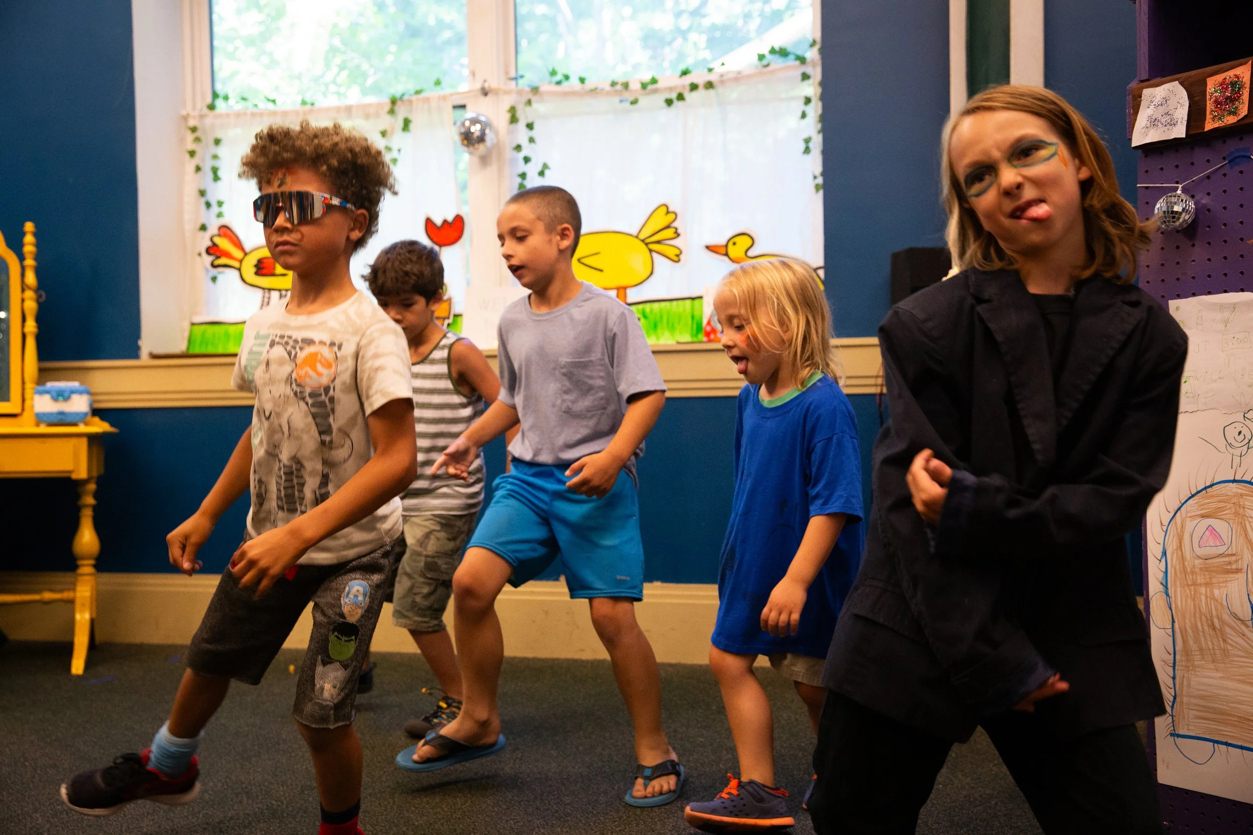 Brave Young Vaudevillians 1