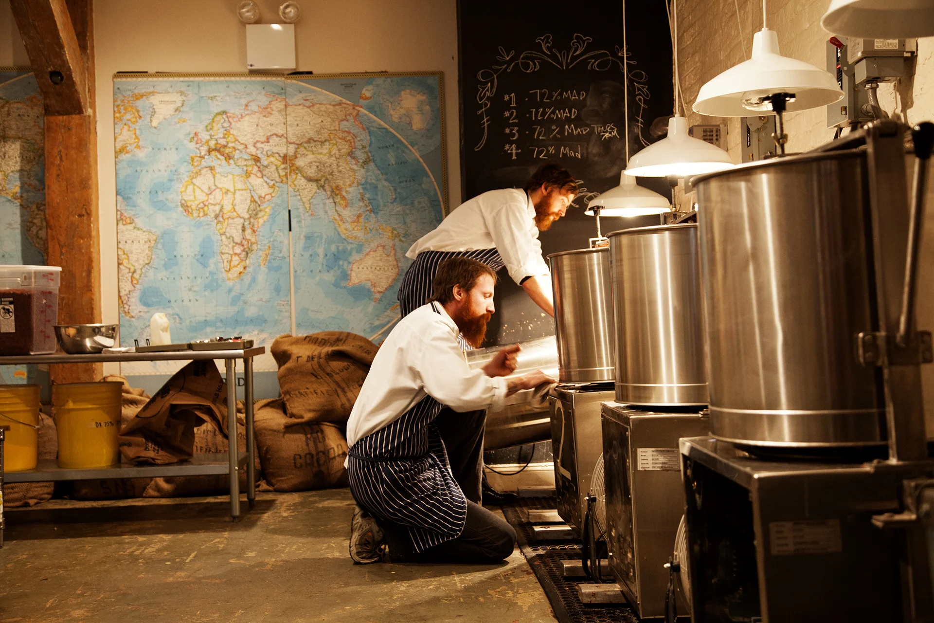 1_8_10_MastBrothers12470.jpg
