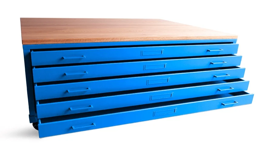 lt_DKblue_p1020509-72dpi_r2.png
