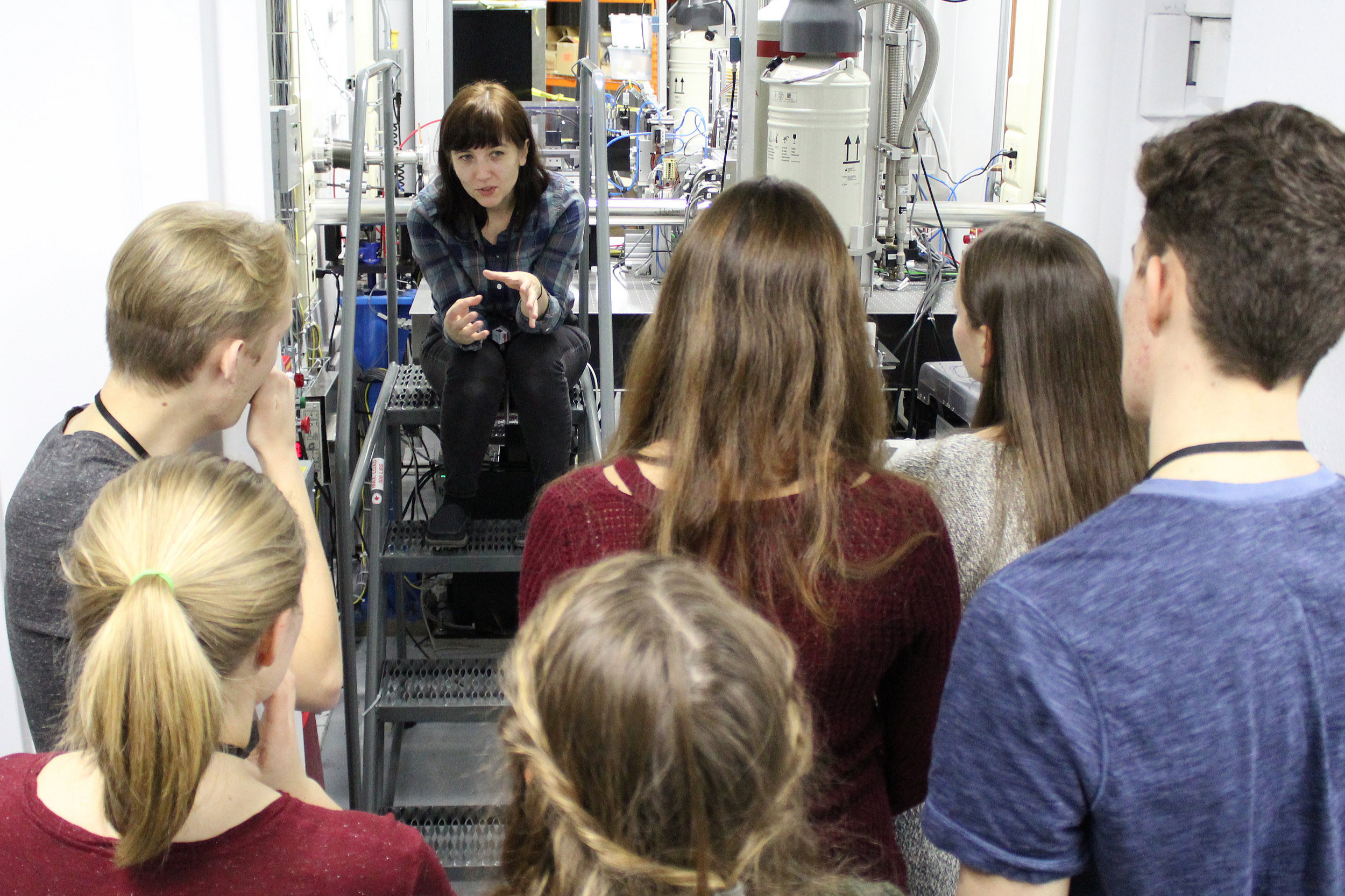  Tour of the experimental hutch at the BioXAS-Main beamline with the Uxbridge Secondary School SotB group (2016). 