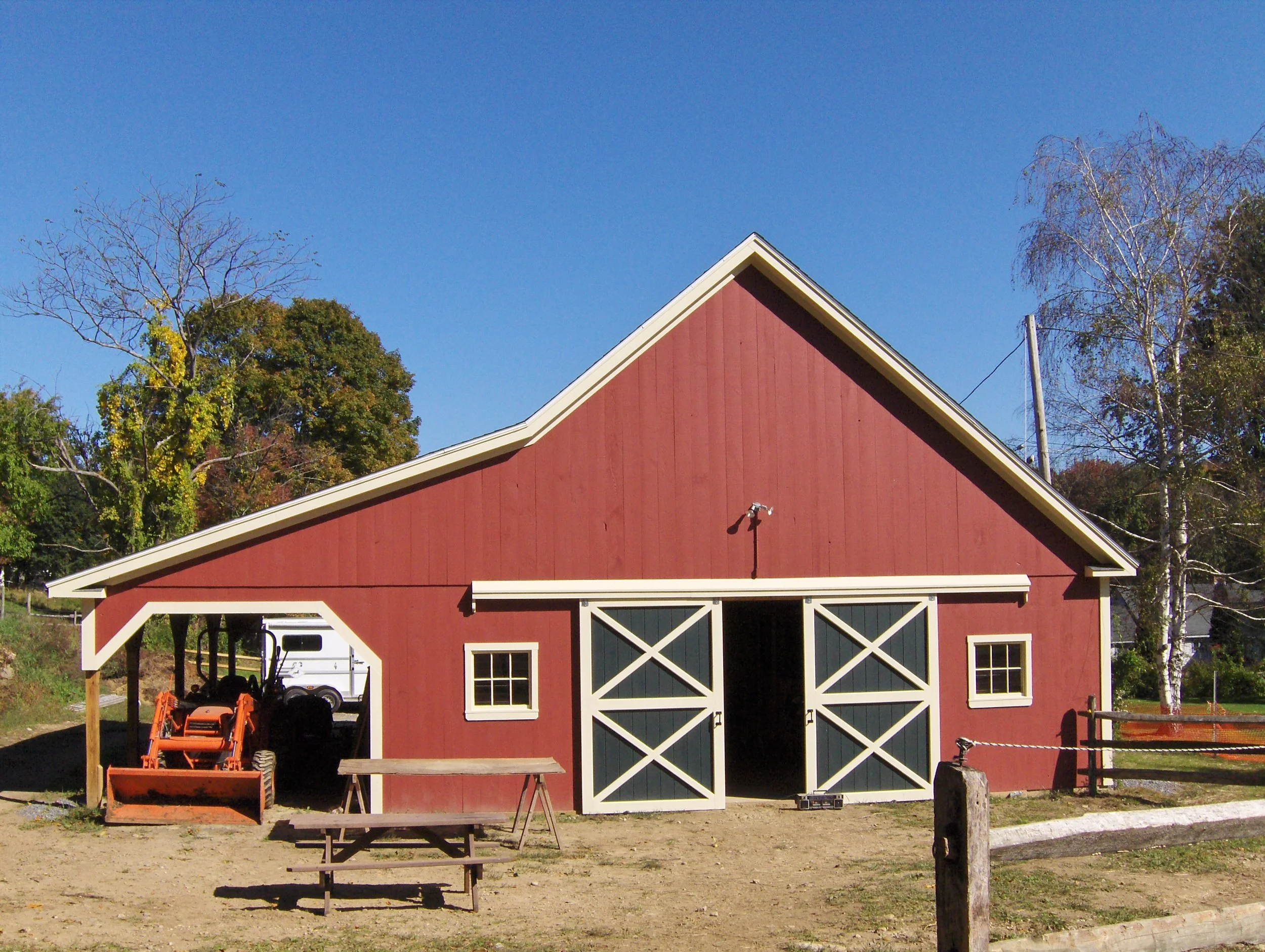  Exterior rear view of the 32’x40’ Berlin Barn 