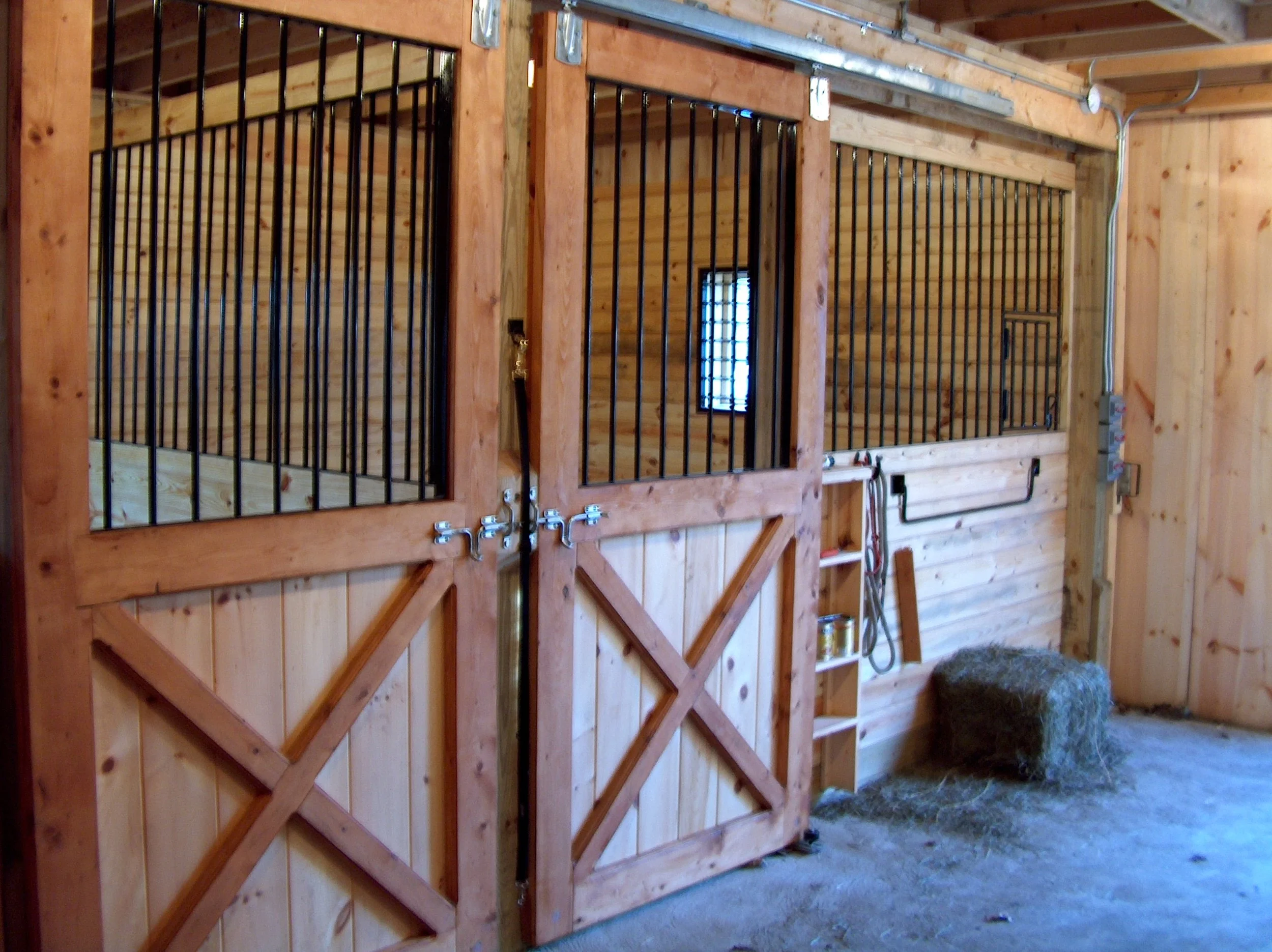 5-Nemergut stall fronts.JPG