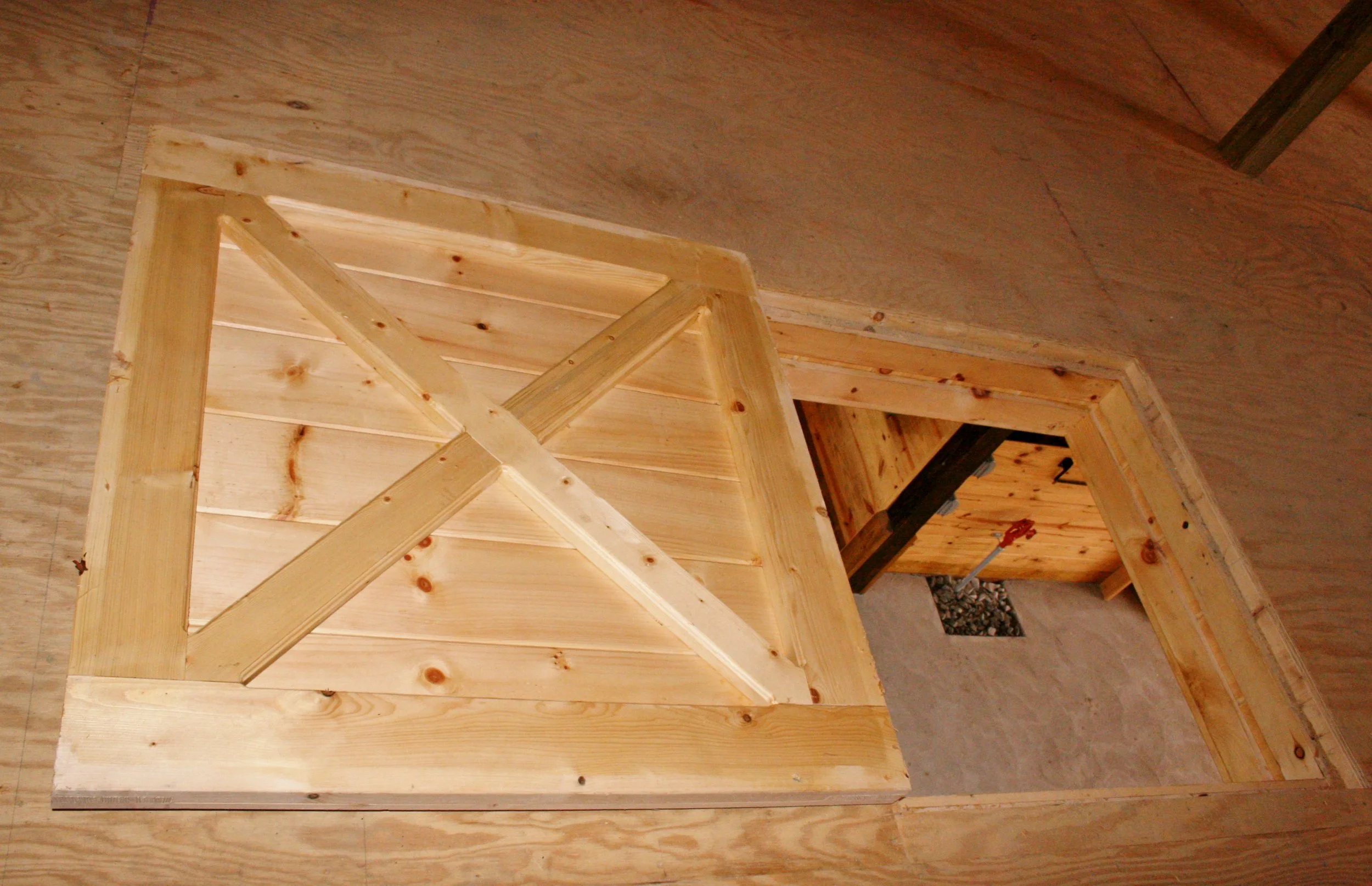 Hay drop in Apple Crest Horse Barn 