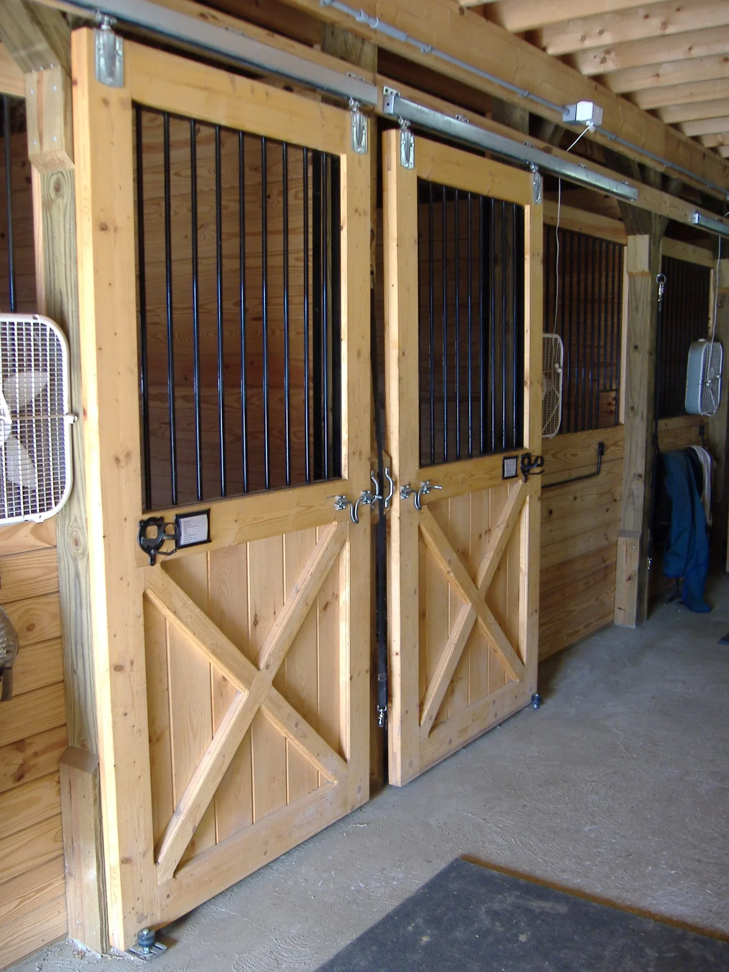 Michelle+Taylor+Barn+&+Arena+008.webp