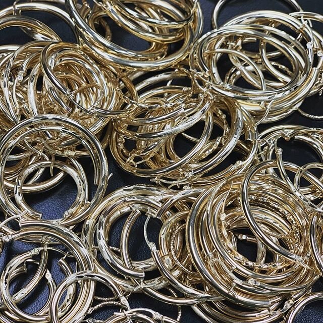 Hoop &lsquo;D&rsquo; Hoo!! We have hoops for you!! #14kgold #hoopsearrings #hoopsfordays #fallriverpawnbrokers