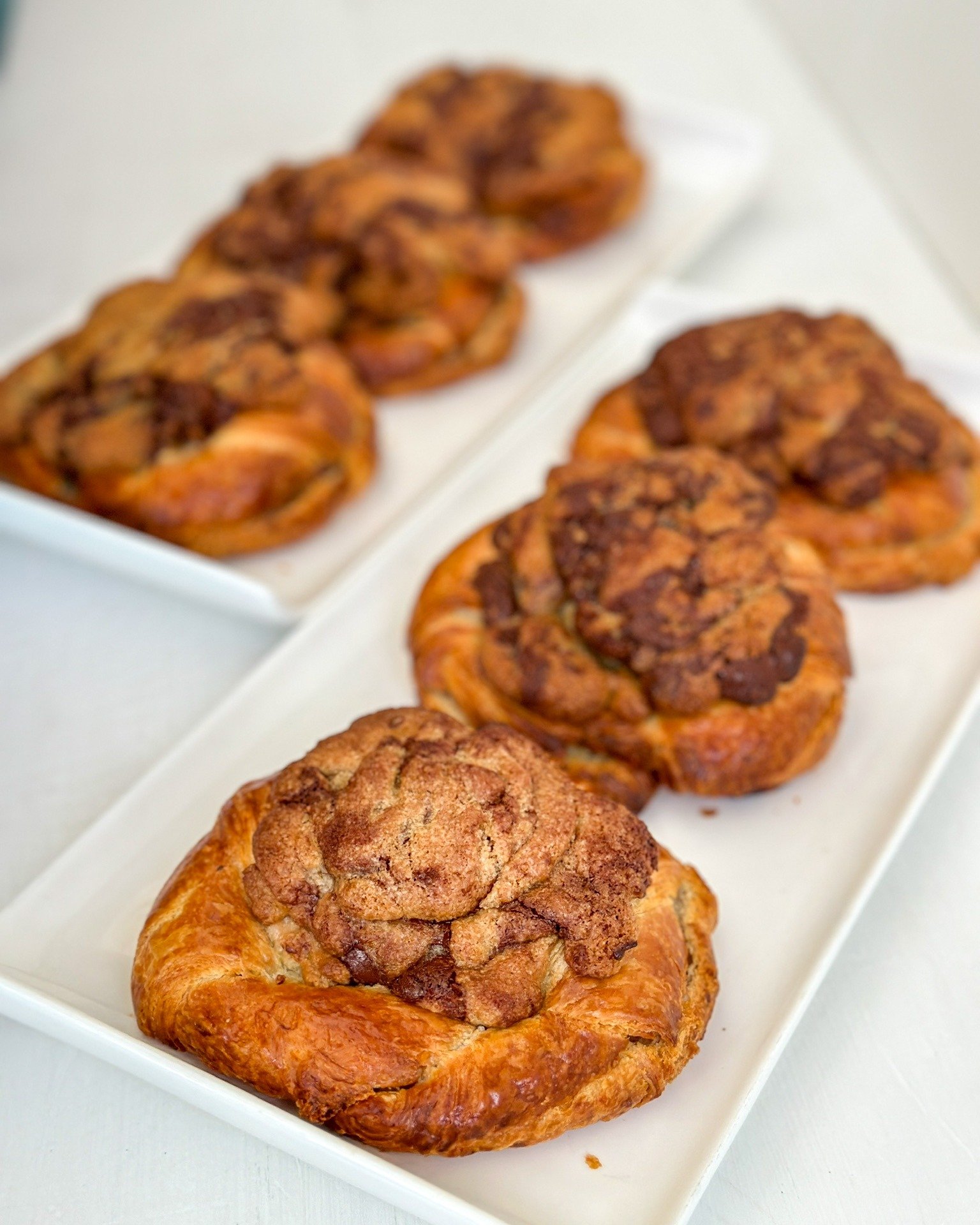 Did you catch our #crookies in the General Store yesterday? 🥐🍪😋
You never know what @taraaeatss  is baking up for us - so stop by and see what delicious delicacies she's got up for grabs! 🤤
&bull;
&bull;
&bull;
#dillonbeach #dillonbeachresort #db