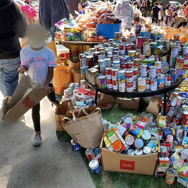 Local Minneapolis communities affected by looting and rioting put out a call for help with food donations. Thousands answered the call today, so much so many of the sites had to start to diverting donations to other locations. I truly hope all childr