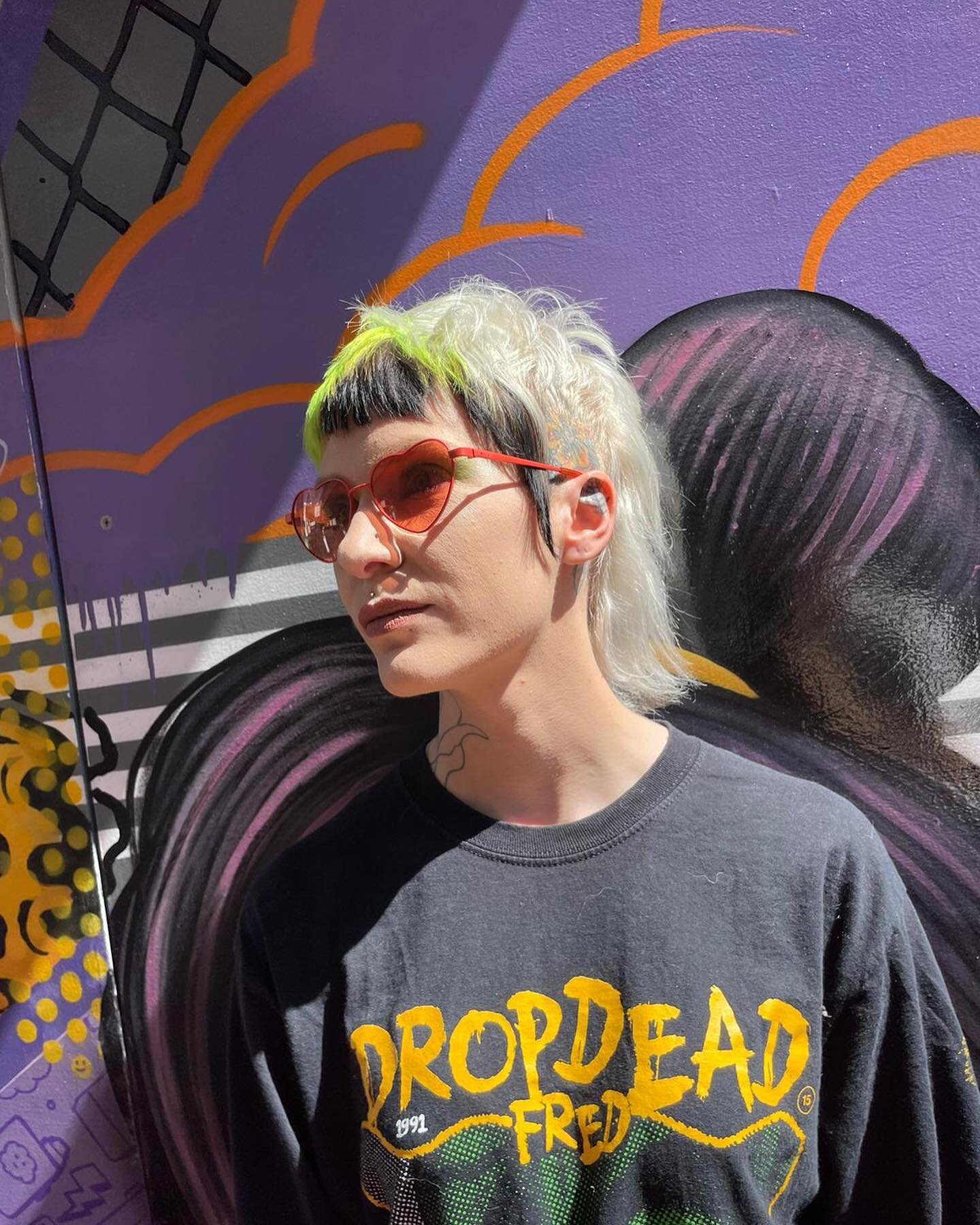 📣 Pumped to announce our newest Brighton stunner Dee @get.shagged.hair Dee loves all things mullets, shags, hand-painting buzz cuts &amp; vivid colour 🎨 Any new clients for Dee get 15% off GET BOOKING BBZ 😋💙