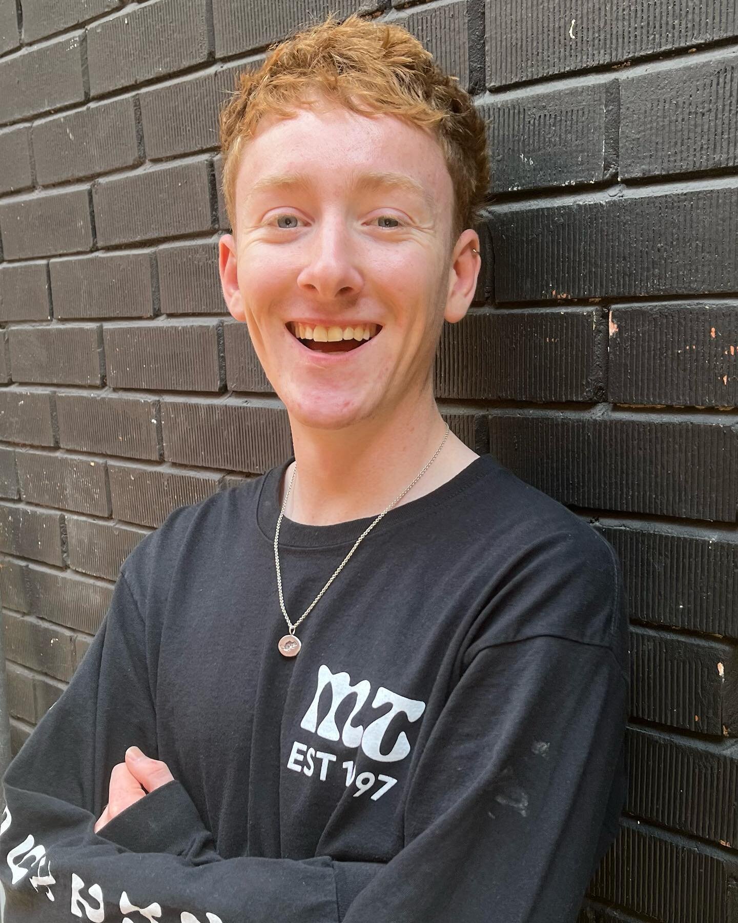 📣 Introducing our amazing Junior stylist Joe! @joe.cuts.hair 📣 
Joe has extensive training in short styles while building a repertoire in layers and lengthy numbers 🤓👱&zwj;♀️
Find joe on Thursdays and Fridays in Hackney&hellip; book a short hair 