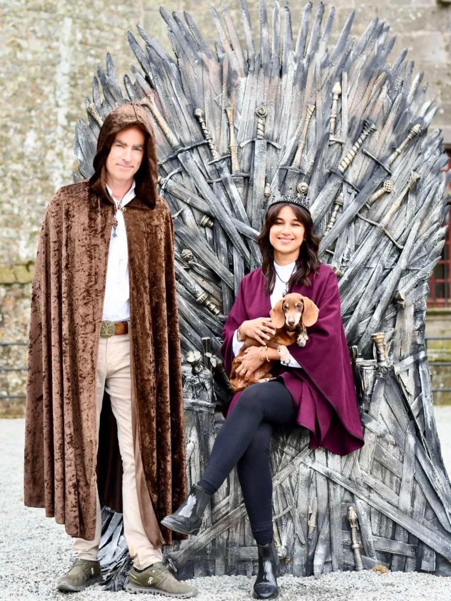 Share the Throne &hearts;️ Quel week-end inoubliable pour cette 3ᵉ &eacute;dition de notre F&ecirc;te et March&eacute; M&eacute;di&eacute;val Fantastique !

Notre parc a une nouvelle fois vibr&eacute; au rythme de la magie, des costumes, des spectacl
