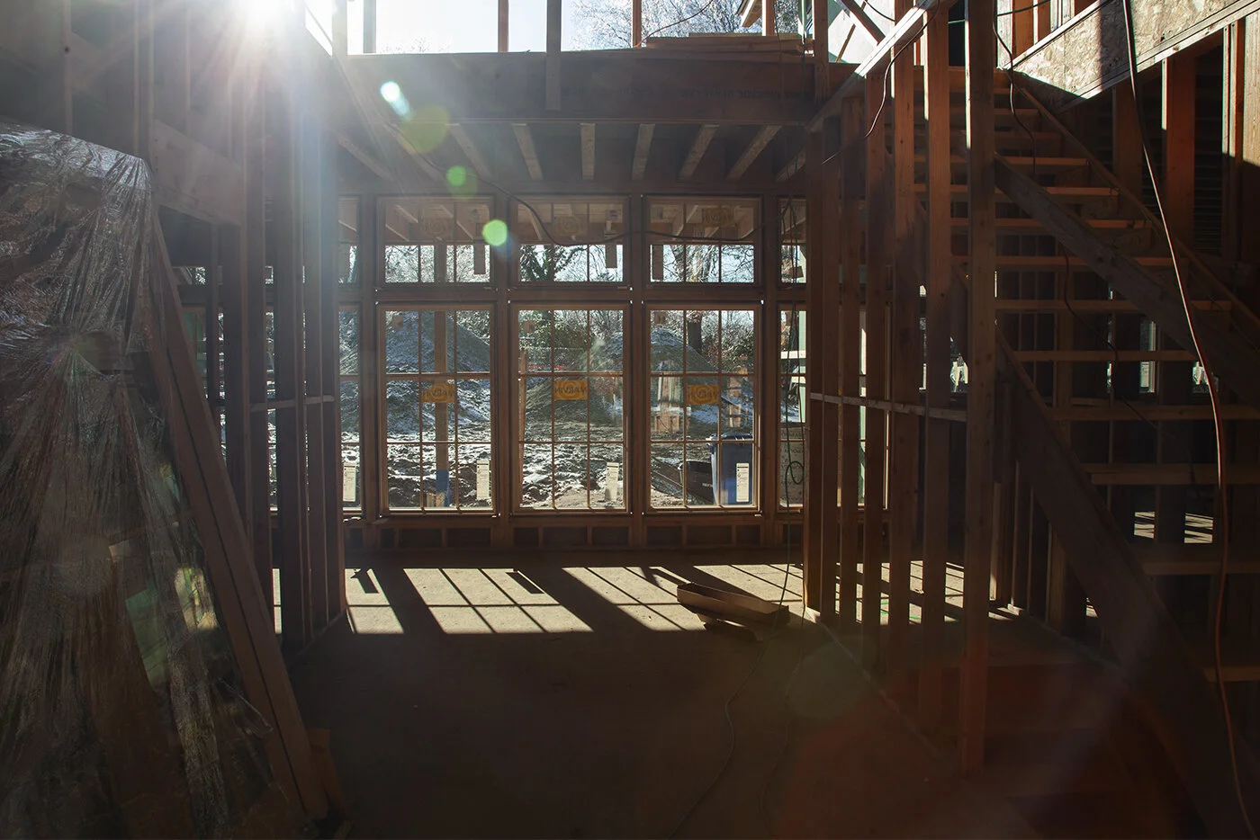 ENTRANCE SUNLIGHT.jpg