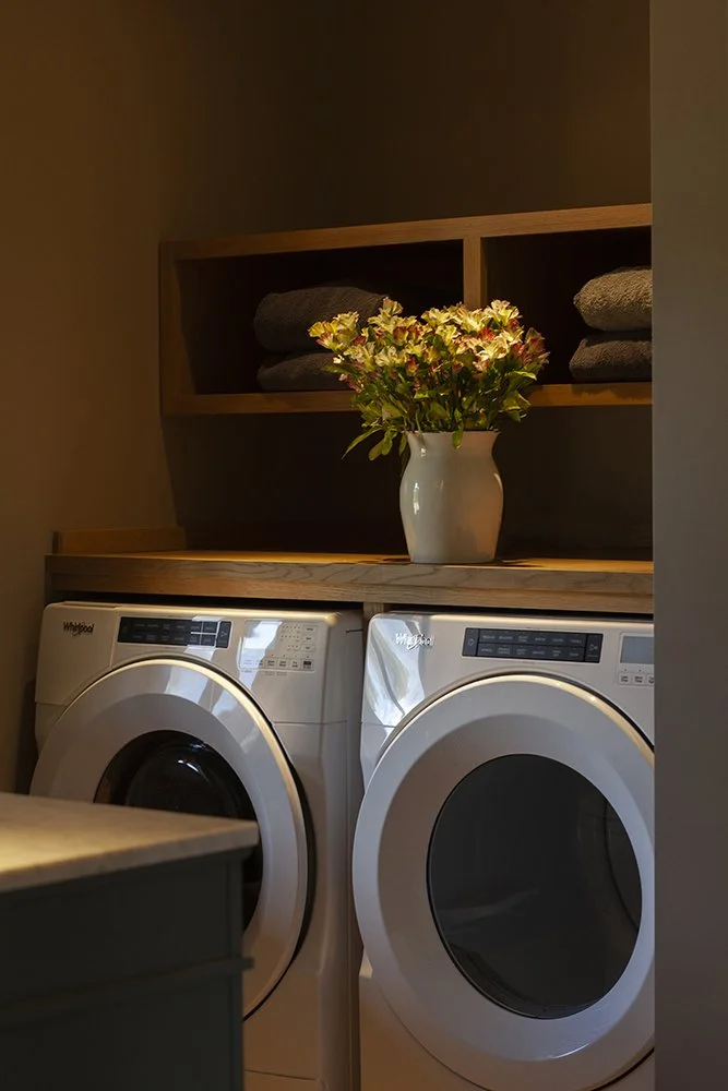 19, LAUNDRY X copy.jpg