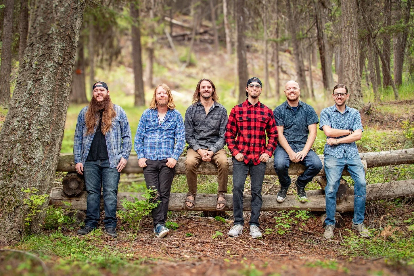 Happy Thanksgiving from all of us to you Float fam! Wherever you are, we hope you have a day filled with love and delicious food! 

Photo by @sarahshuelphotography
.
.
.
.
.
.
.
.
.
.
.
.
#HappyHolidays #ThankfulForYou #HolidayGratitude #HolidayVibes