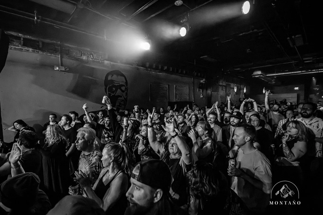 You&rsquo;re the real magic ✨

Tag your concert crew 👇

📸 1, 2, 3, 6 @rockymontanophotography 
.
.
.
.
.
.
.
.
.
.
.
#livemusic #crowdpleaser #denvercolorado #denvermusic #denvermusicscene