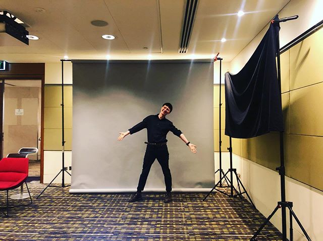 FPL gun apprentice Louie testing the portrait studio in the lead up to the 2-day shoot with all the incredible @westpacscholars Research Fellows and Future Leaders. The compassionate and all-round wonderful Alice and Steph from Westpac making the sho