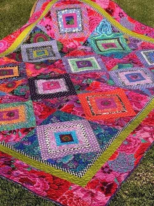 Roxanne Barbieri - Scrappy Squares on Point