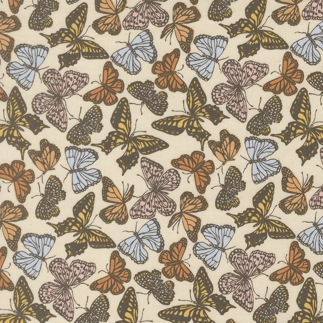 Flitter Flutter-Clou20984 11.jpg