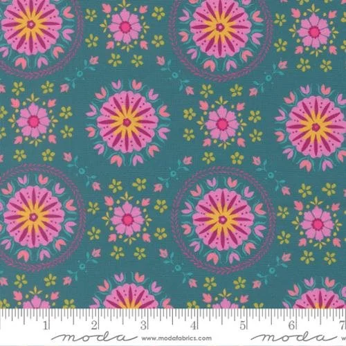 Mandala-Peacock-11964-16 .jpg