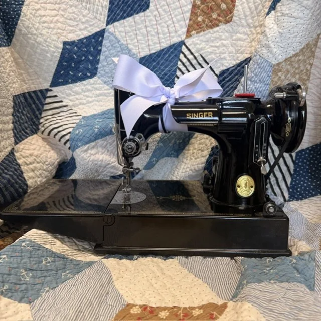 FTW-1035 Original Black Singer Featherweight 221