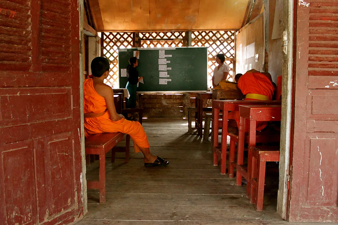 buddhist-monks-in-classroom.jpg