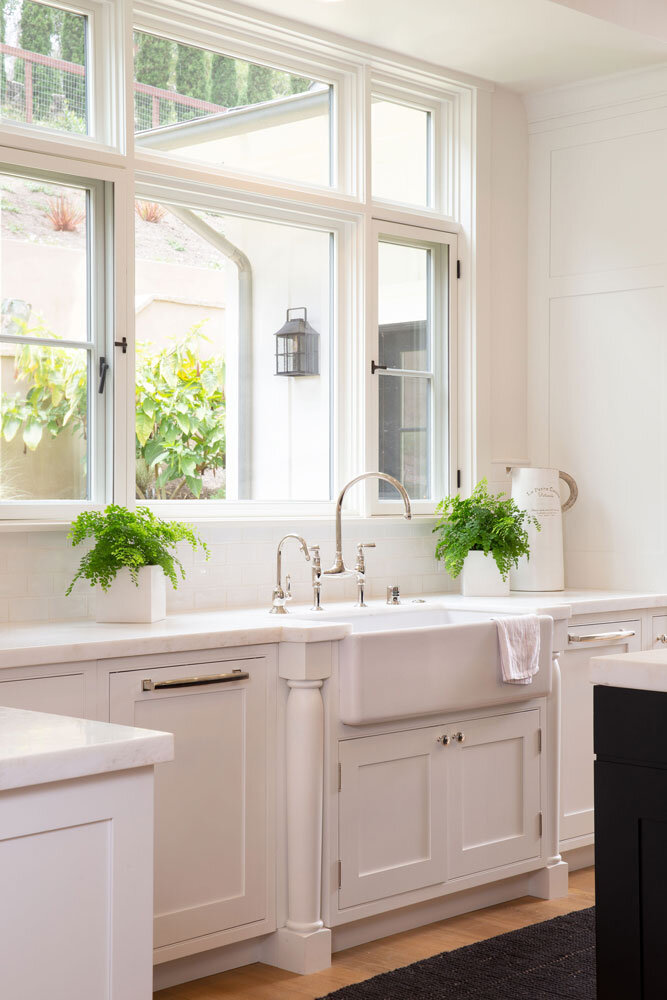 Modern-Farmhouse-Kitchen-Detail.jpg