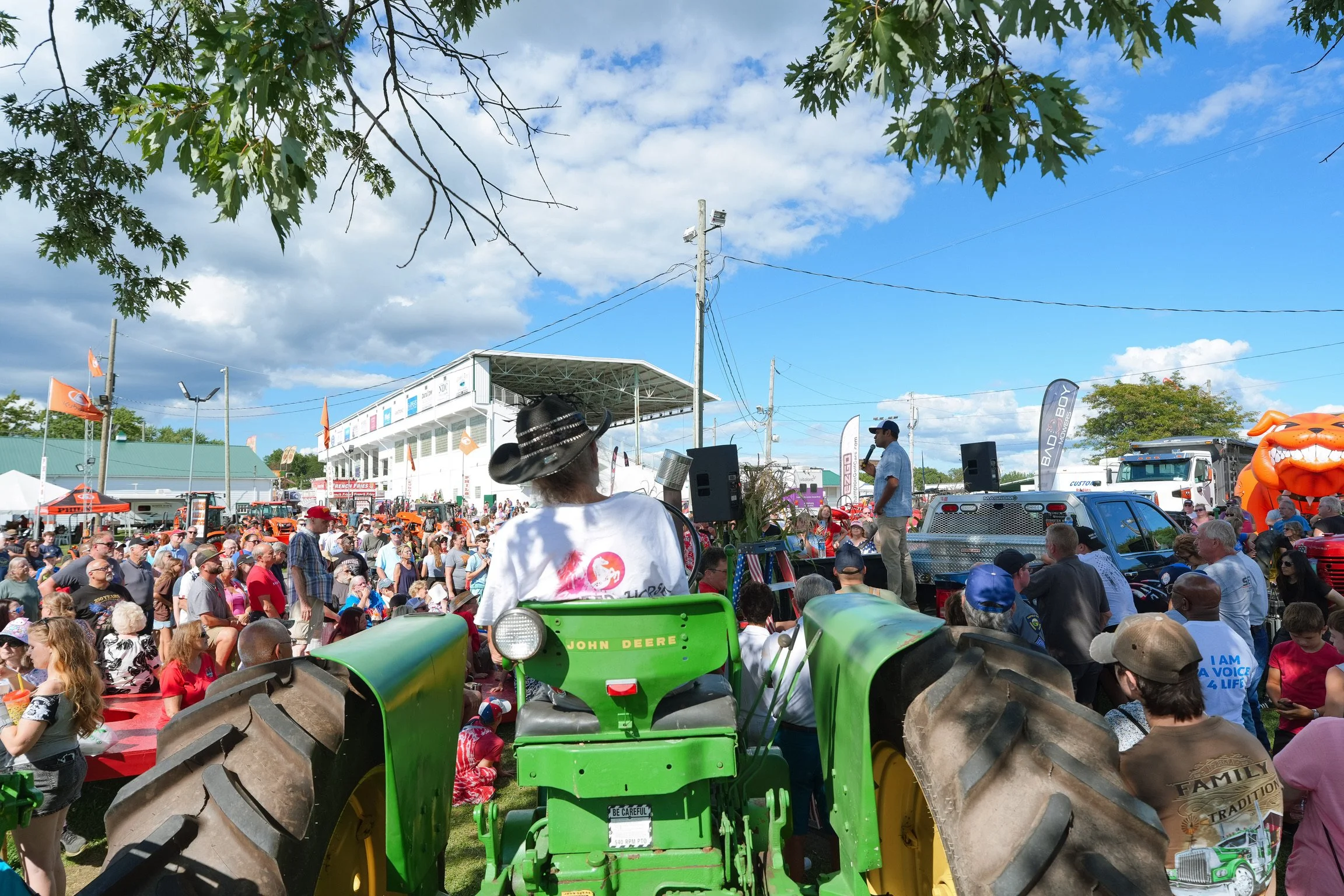 9.6.26 Vivek Canfield Co. Fair-12.jpg